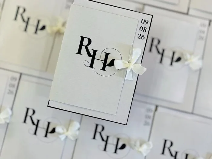 Minimal wedding invitation